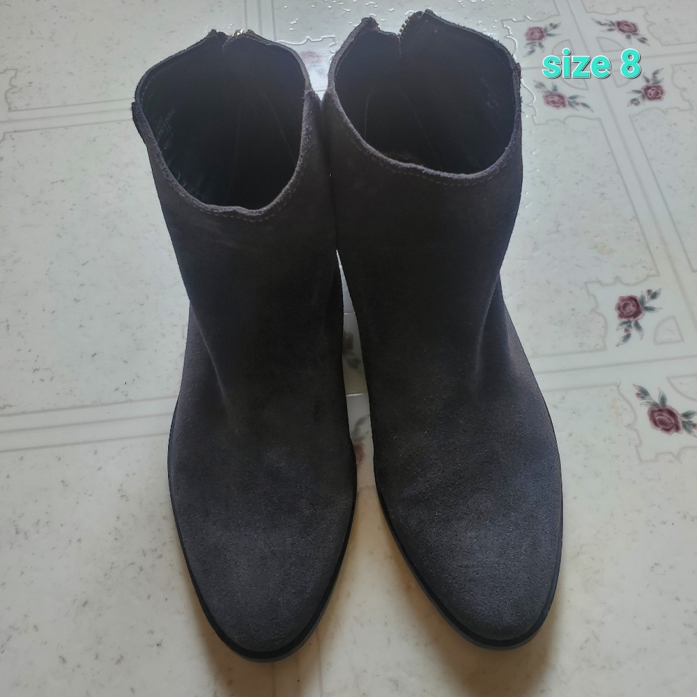 Dolce Vita Tucker size 8